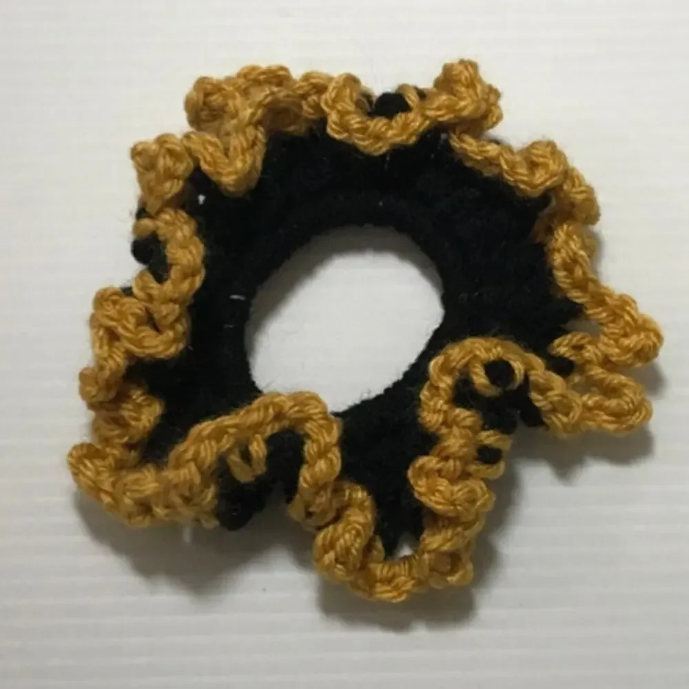NWT Black Gold Handmade Crocheted Hair Scrunchie Women